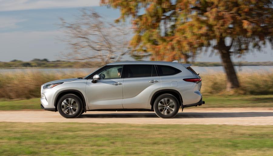  Toyota Highlander XLE 2019 года  (фото 12 из 34)
